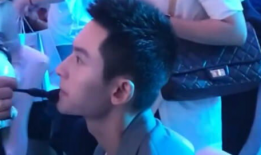 专业吃瓜娱乐圈,揭秘明星幕后故事与热点事件